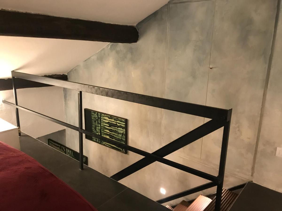 Studio 17 Milan Luaran gambar
